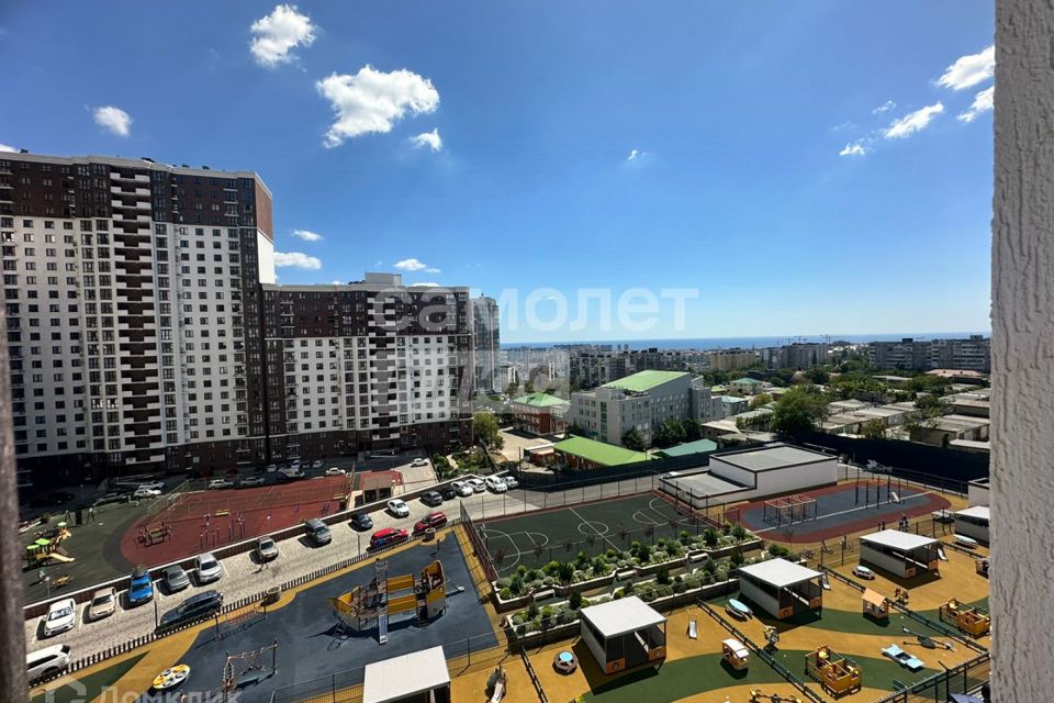 Продаётся 1-комнатная квартира, 43.2 м²