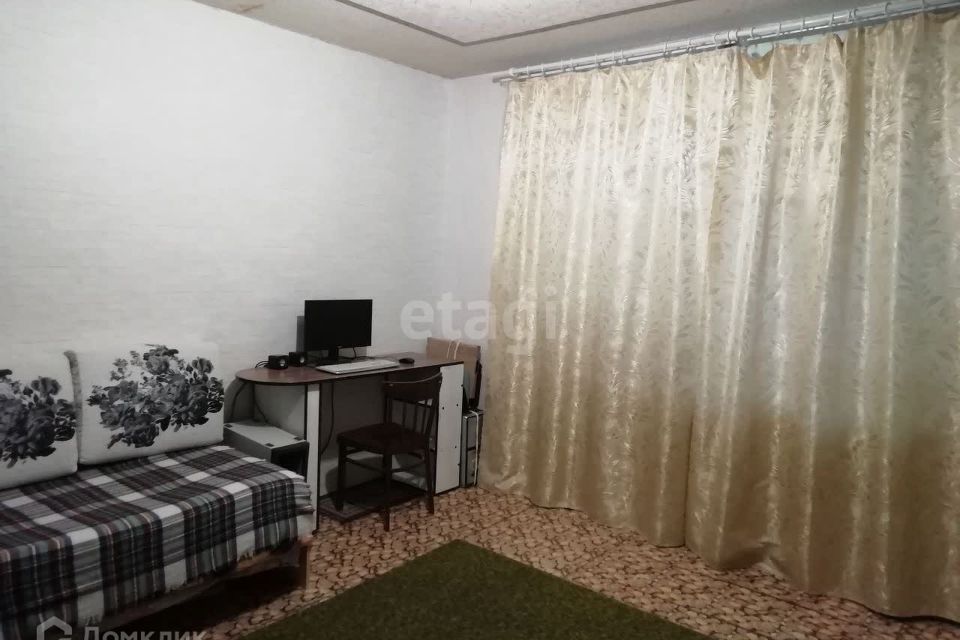 Продаётся комната в 1-комн. квартире, 24 м²