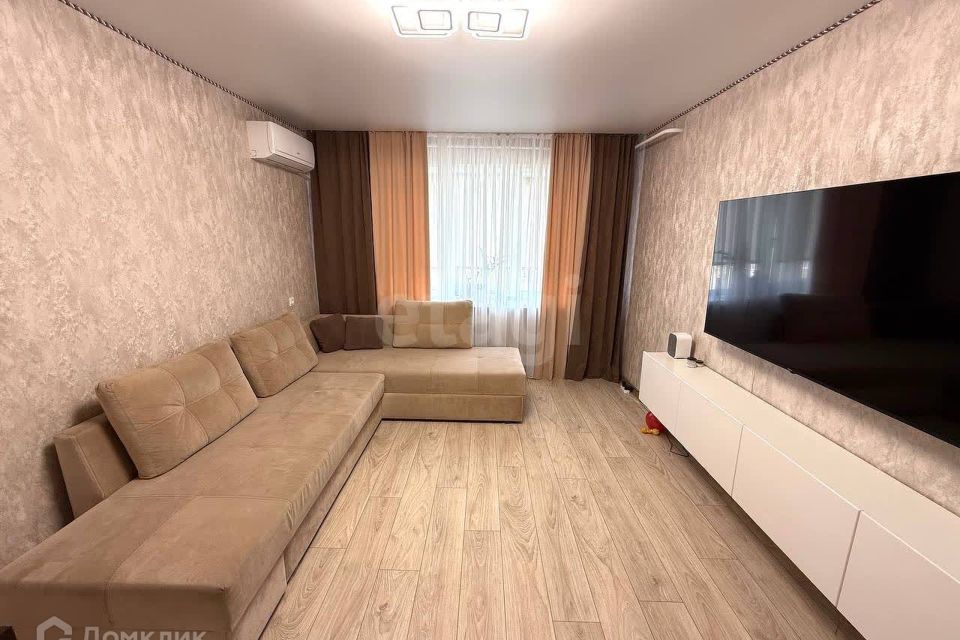 Продаётся 3-комнатная квартира, 63 м²