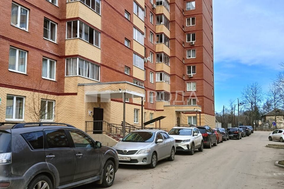 Продаётся 1-комнатная квартира, 37.2 м²