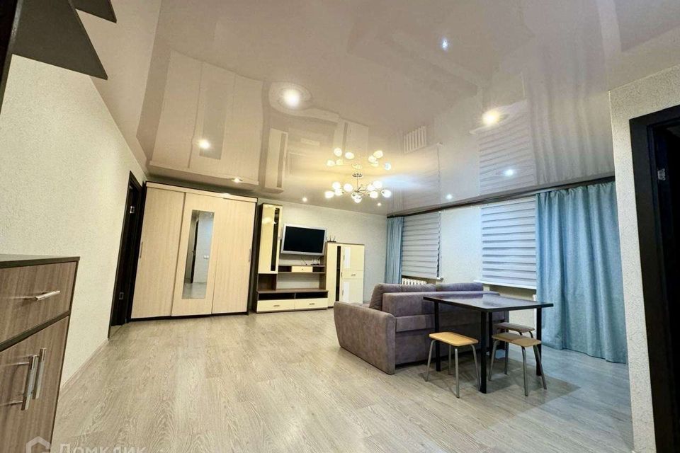 Продаётся 3-комнатная квартира, 54.6 м²