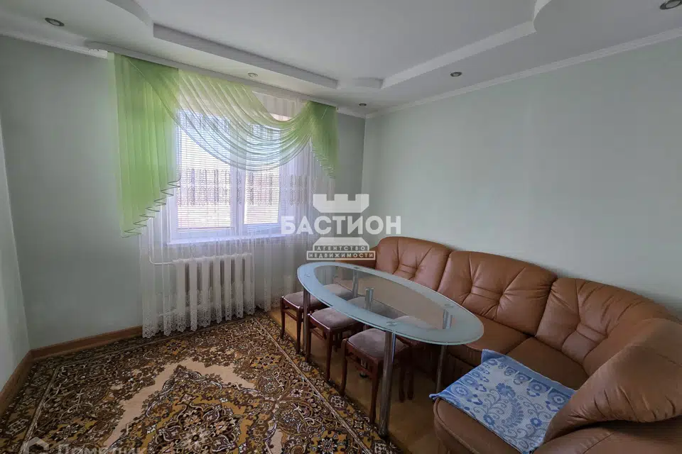 Продаётся 4-комнатная квартира, 79.7 м²