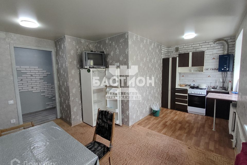 Продаётся 3-комнатная квартира, 60.8 м²