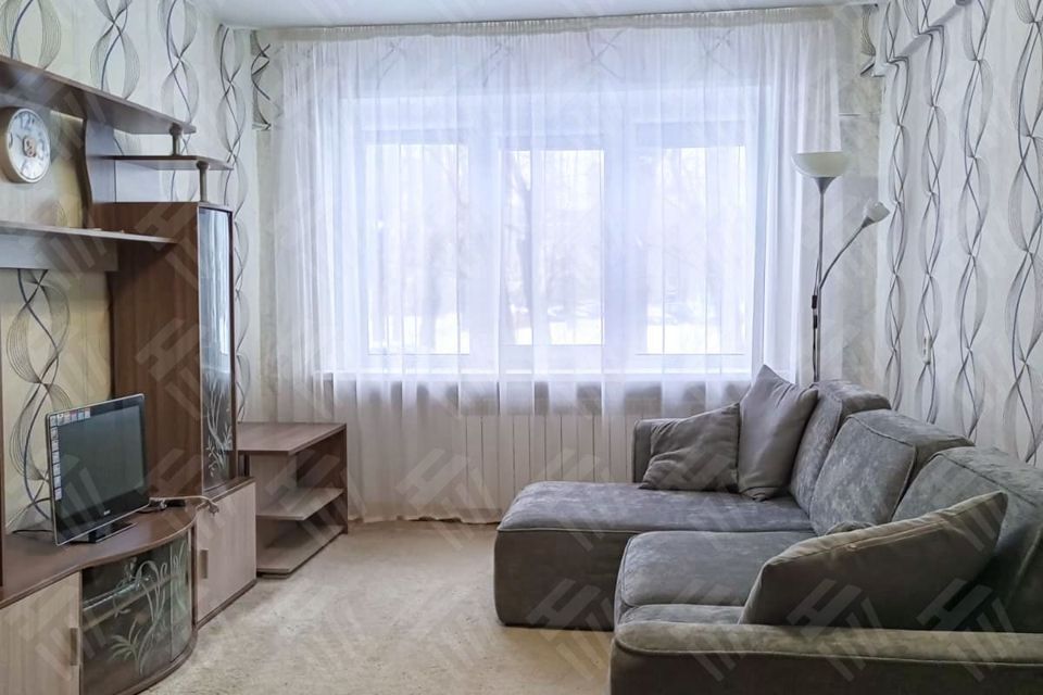 Продаётся 2-комнатная квартира, 41.8 м²