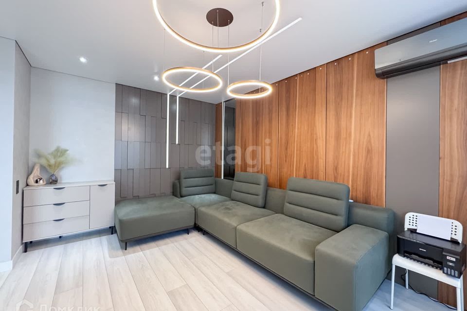 Продаётся 2-комнатная квартира, 63 м²