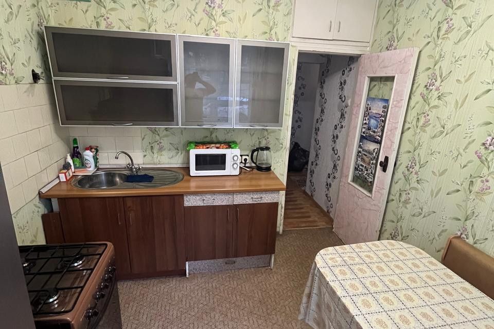 Сдаётся 2-комнатная квартира, 55 м²