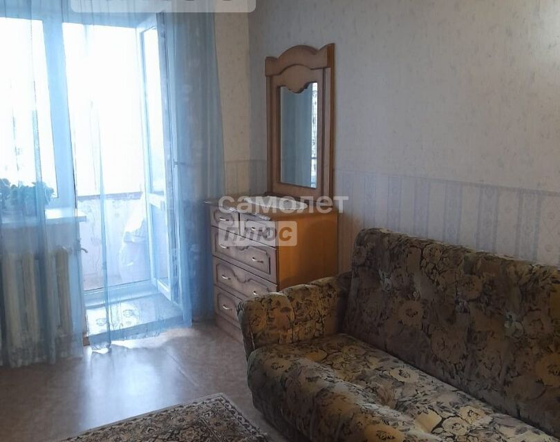 Сдаётся комната в 3-комн. квартире, 15 м²