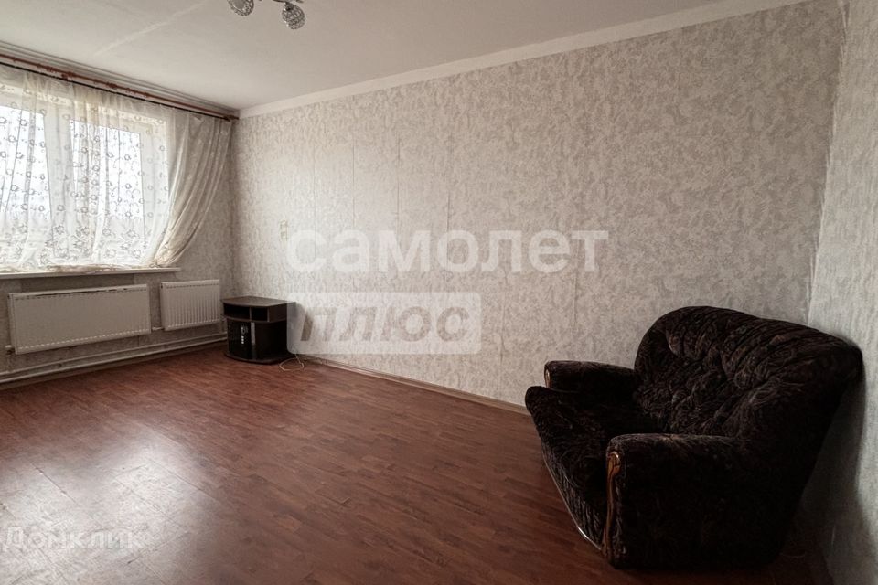 Продаётся 1-комнатная квартира, 43.8 м²
