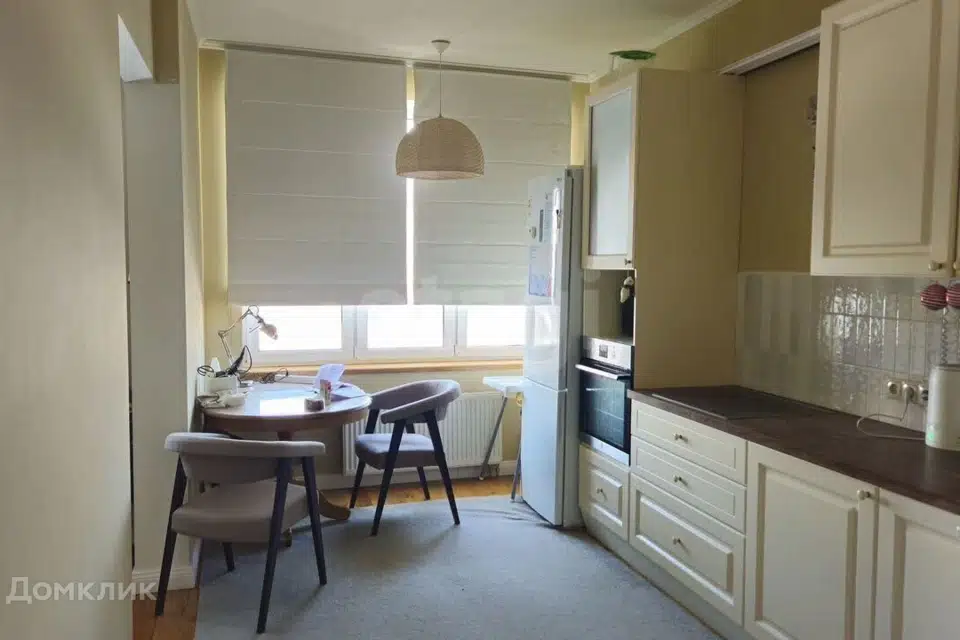 Продаётся 2-комнатная квартира, 53.7 м²