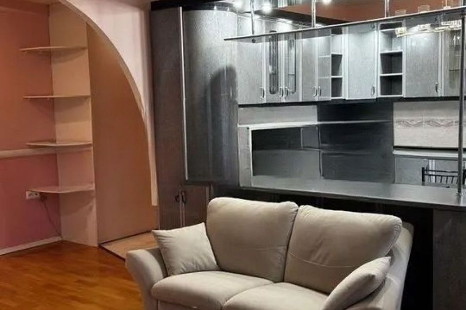 Продаётся 2-комнатная квартира, 71.4 м²