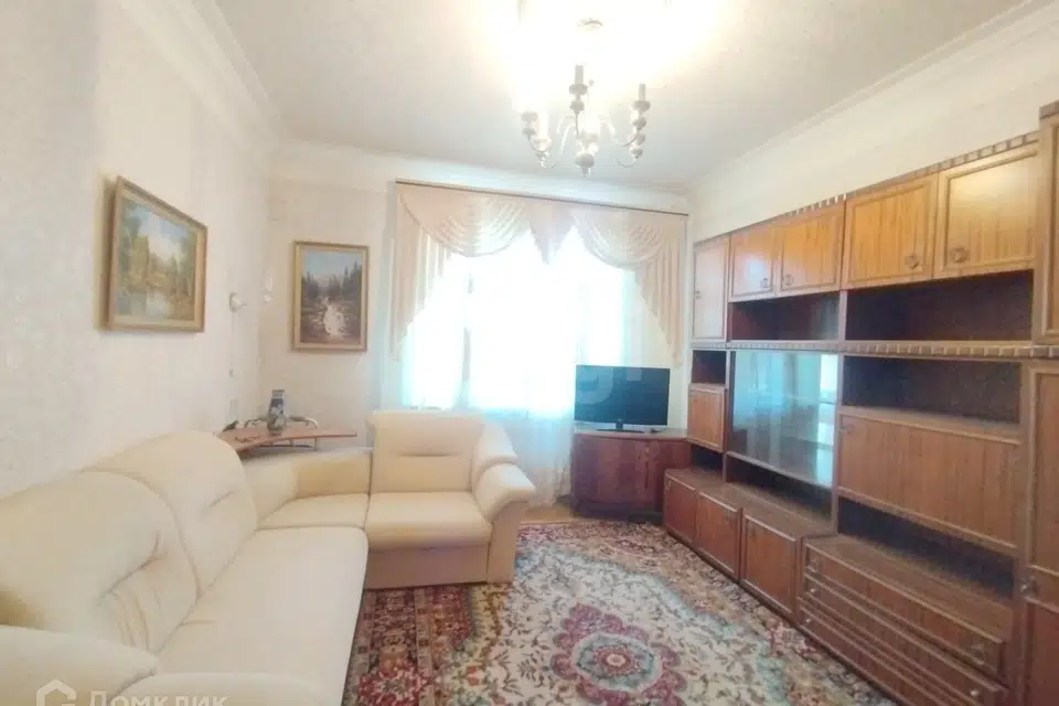 Продаётся 2-комнатная квартира, 55.9 м²