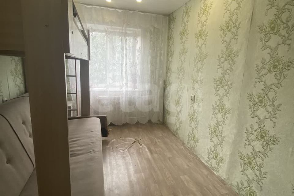 Продаётся комната в 1-комн. квартире, 14.1 м²