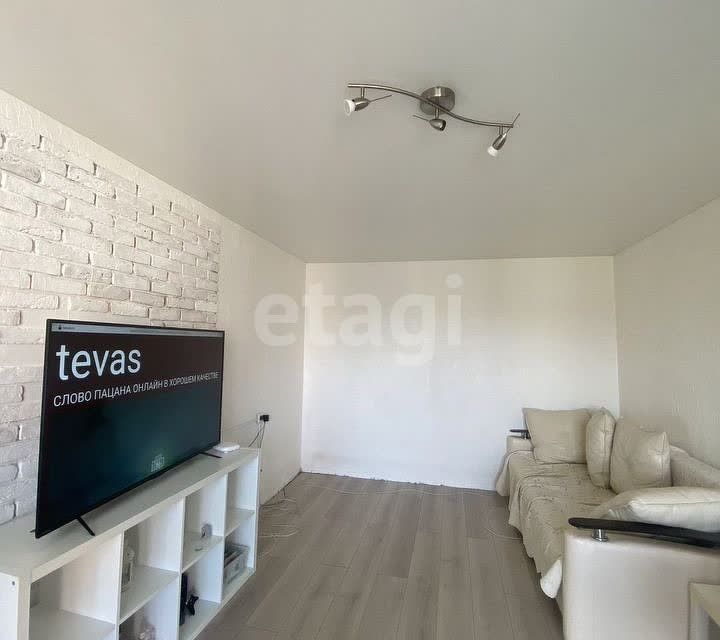 Продаётся 1-комнатная квартира, 33 м²