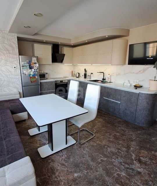 Продаётся 3-комнатная квартира, 85.5 м²