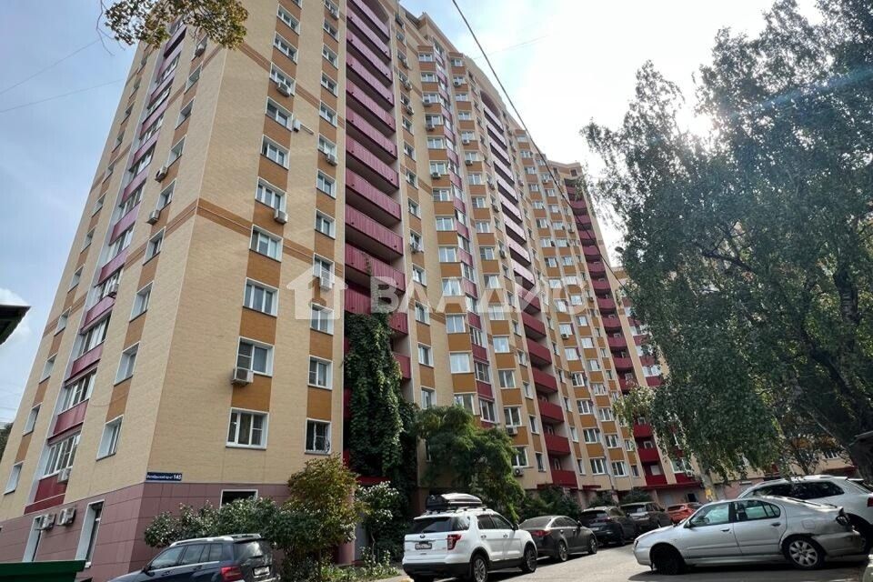 Продаётся 3-комнатная квартира, 97 м²