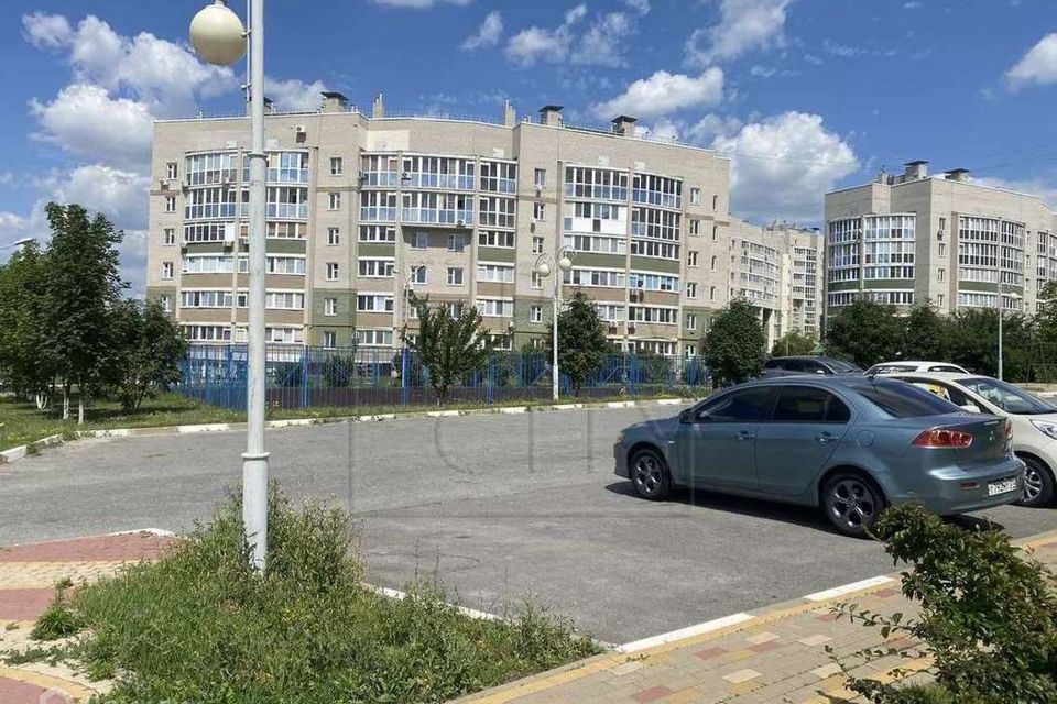 Сдаётся 2-комнатная квартира, 59 м²