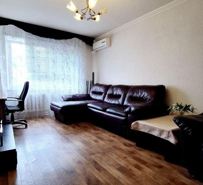 Продаётся 3-комнатная квартира, 74 м²
