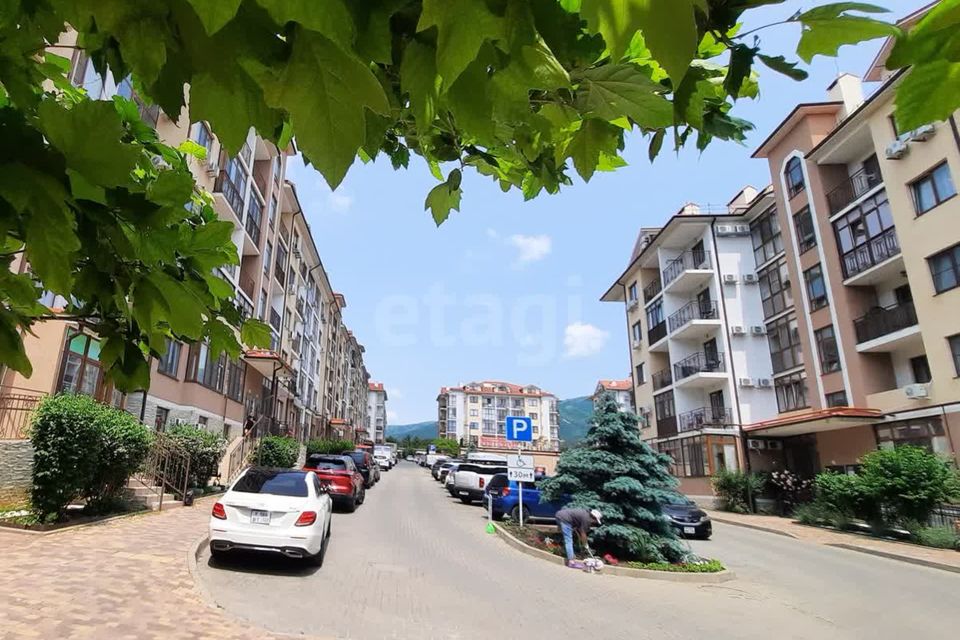 Продаётся 1-комнатная квартира, 35.2 м²