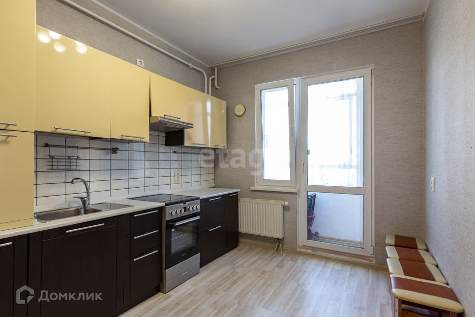 Продаётся 1-комнатная квартира, 42.27 м²