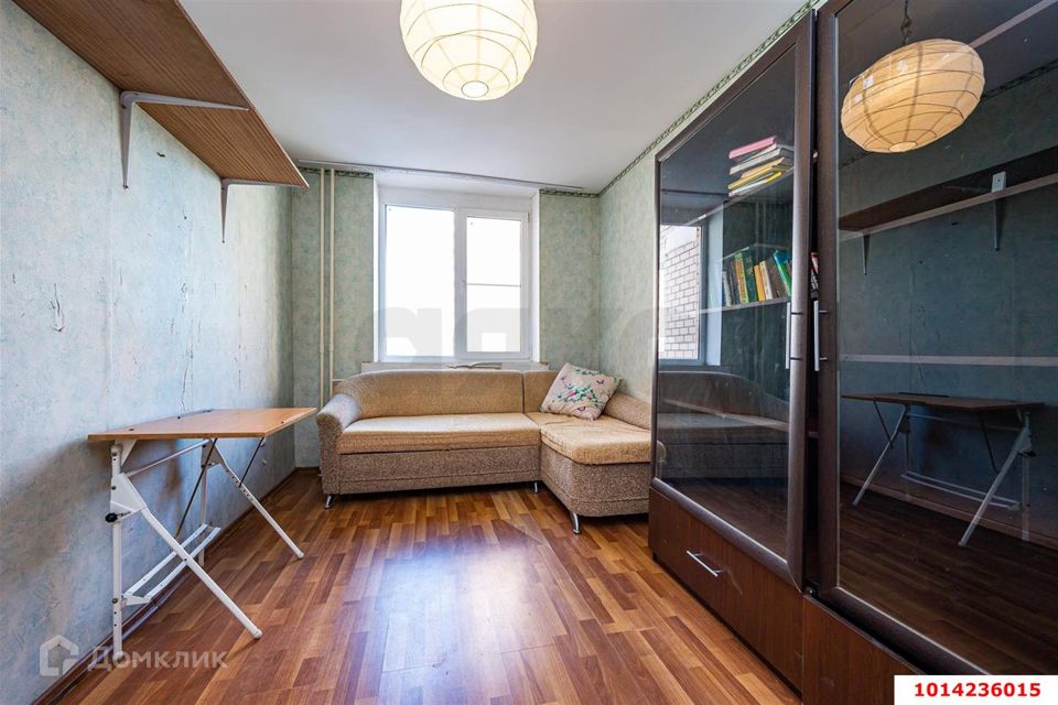 Продаётся 3-комнатная квартира, 71.9 м²