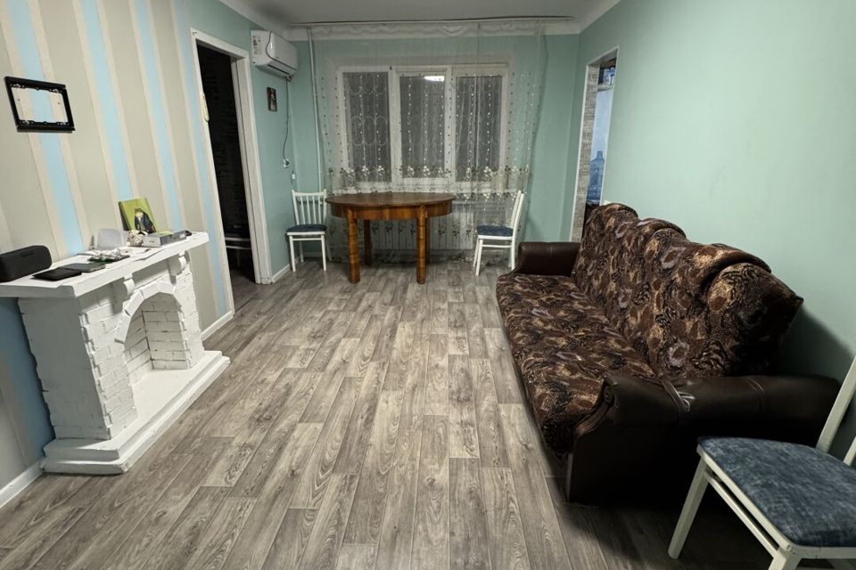 Продаётся 3-комнатная квартира, 54.5 м²