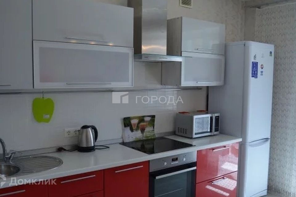 Сдаётся 1-комнатная квартира, 46 м²