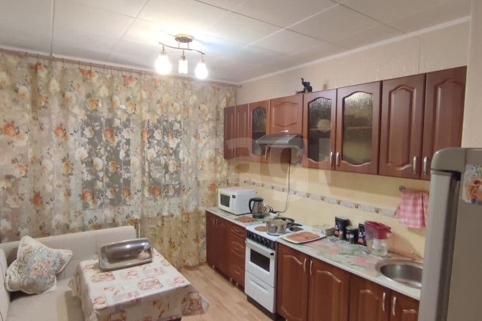 Продаётся 3-комнатная квартира, 62.9 м²