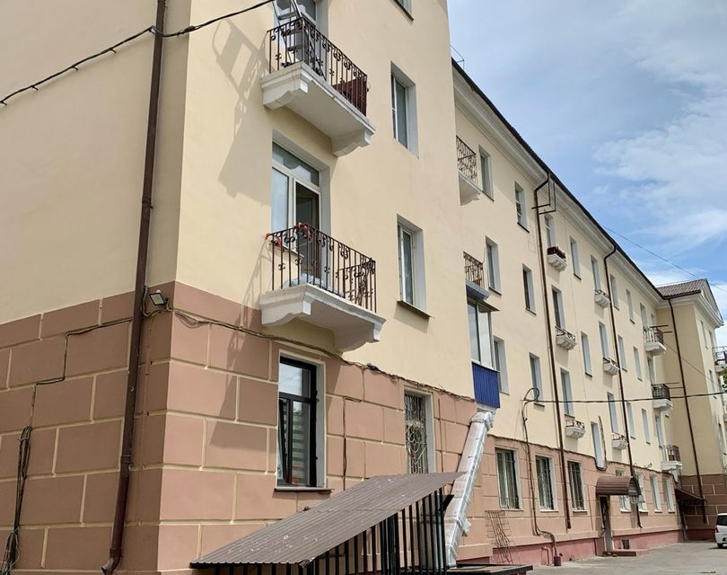 Продаётся 3-комнатная квартира, 61.7 м²