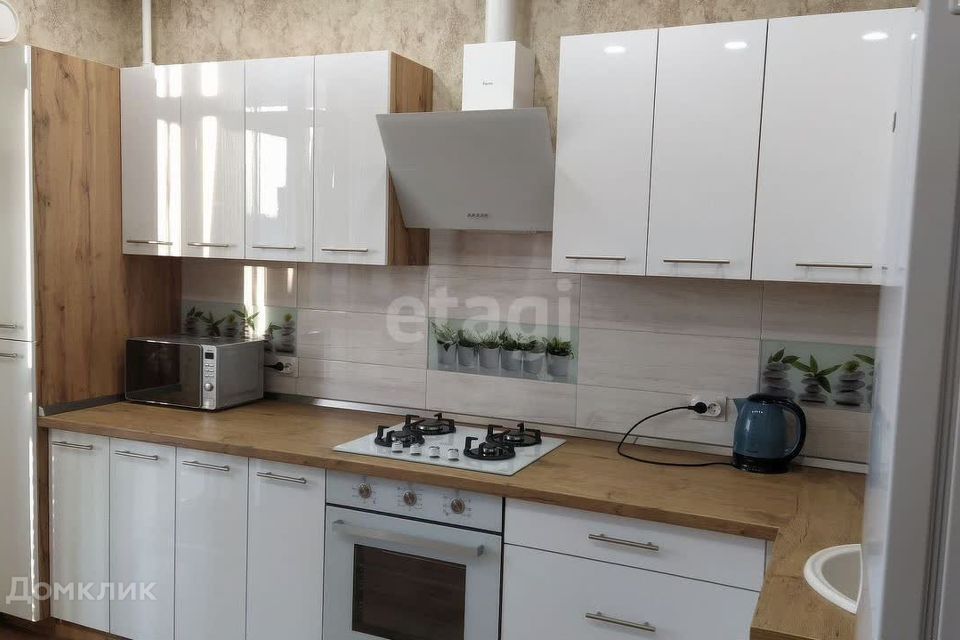Продаётся 2-комнатная квартира, 66 м²