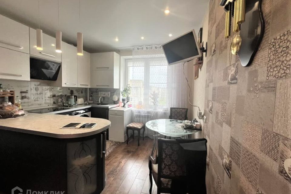 Продаётся 1-комнатная квартира, 44.2 м²