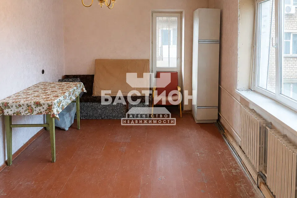 Продаётся 1-комнатная квартира, 32 м²
