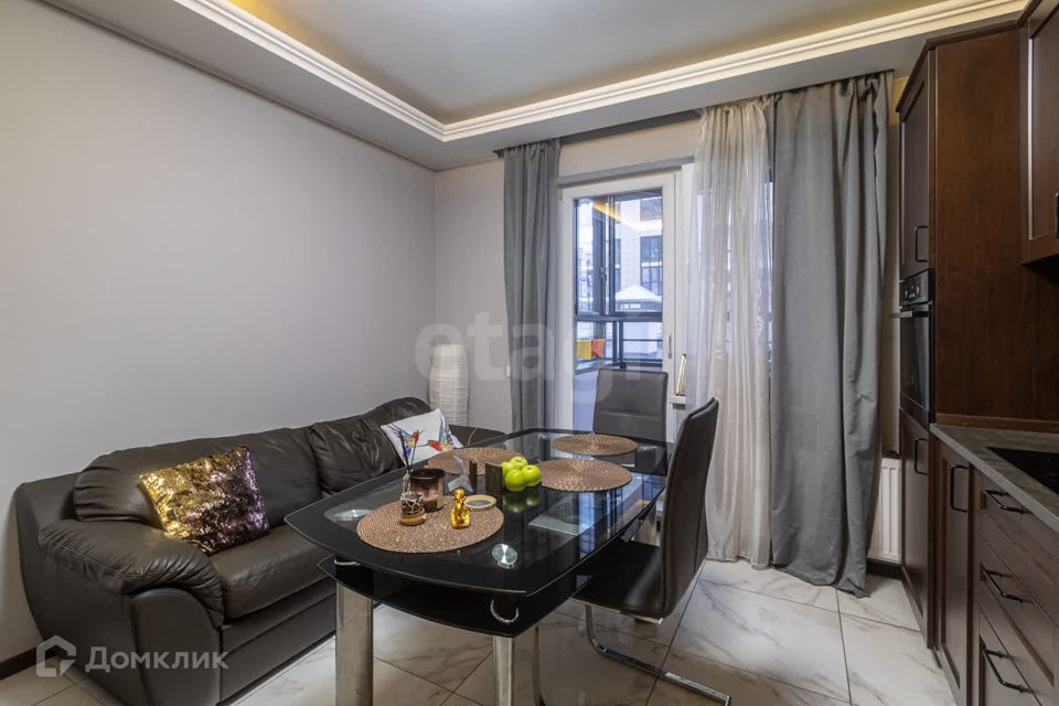 Продаётся 1-комнатная квартира, 45.1 м²