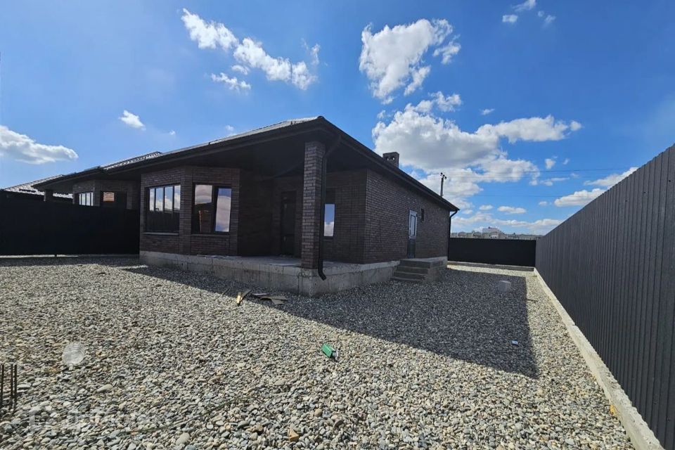 Продаётся 1-этажный дом, 135 м²