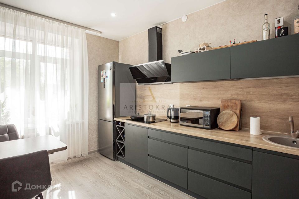 Продаётся 1-комнатная квартира, 39 м²