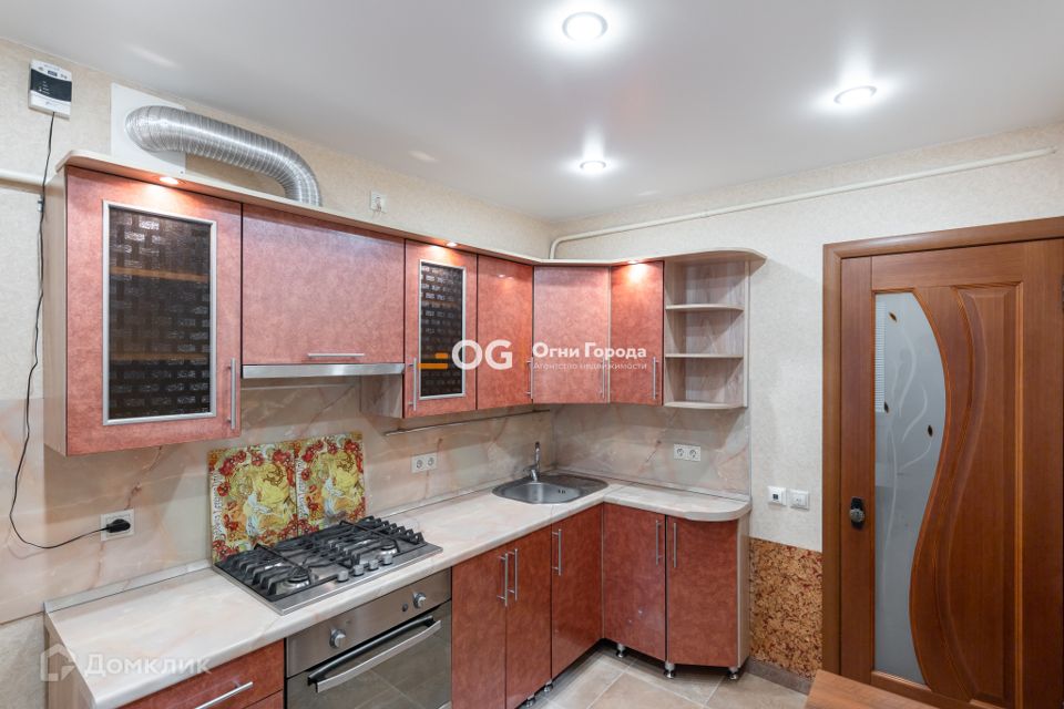 Продаётся 3-комнатная квартира, 62.8 м²