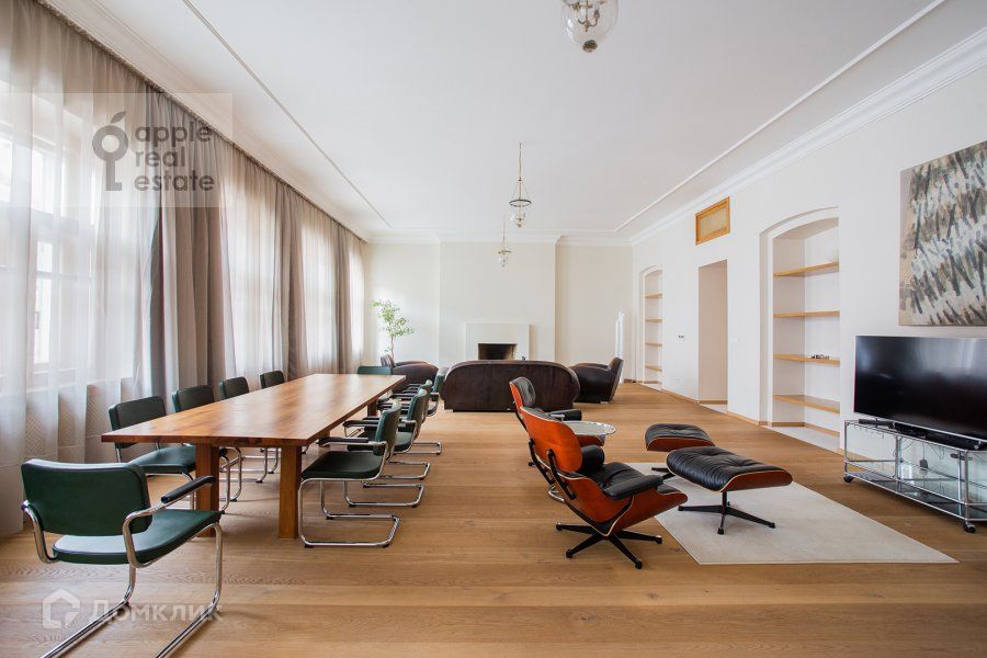 Сдаётся 3-комнатная квартира, 183 м²