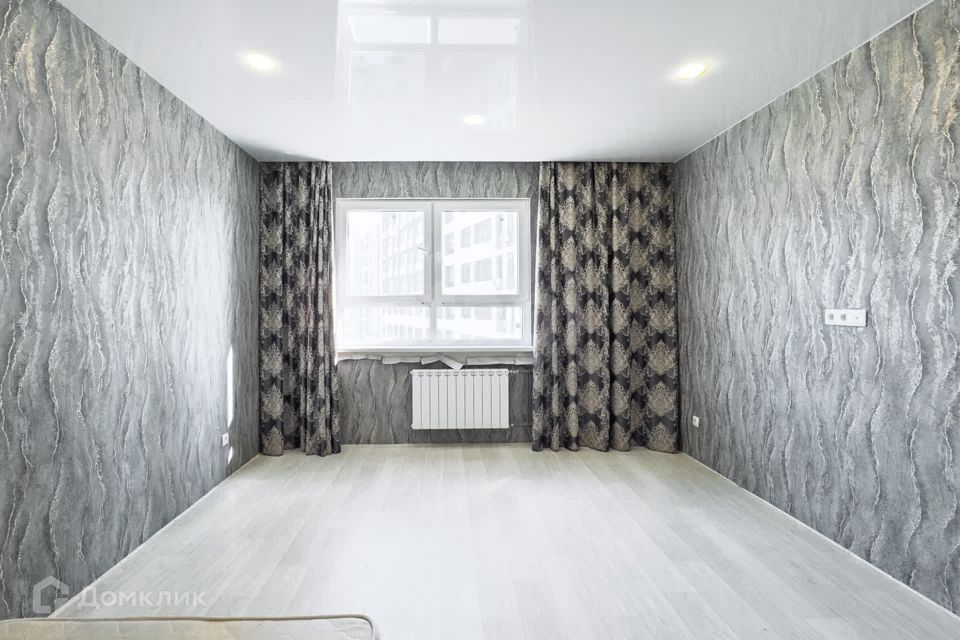Продаётся 1-комнатная квартира, 37.9 м²