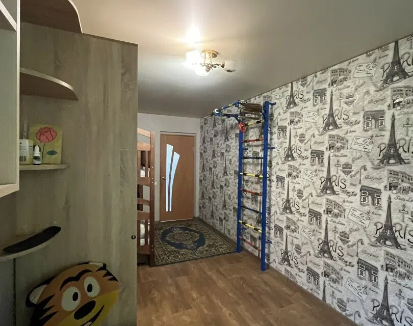 Продаётся 3-комнатная квартира, 62.8 м²
