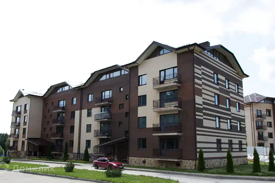 Продаётся 1-комнатная квартира, 42 м²