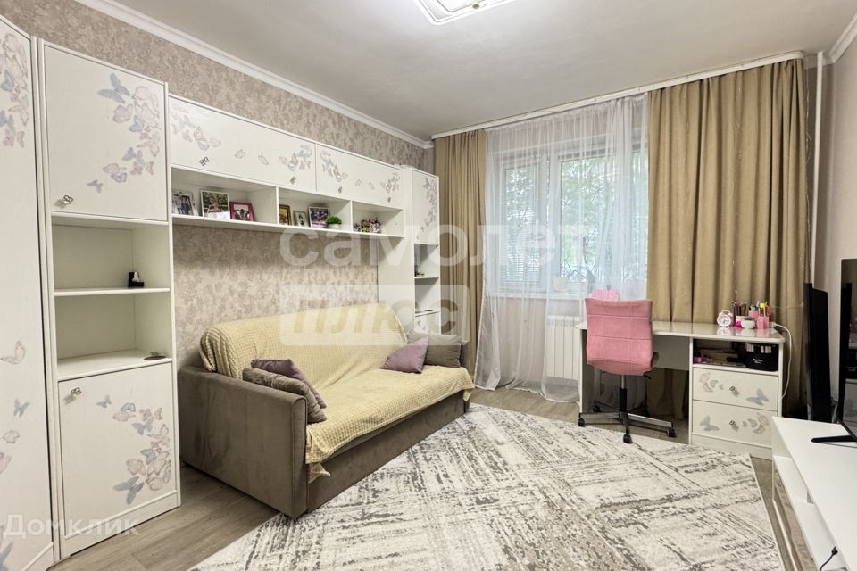 Продаётся 2-комнатная квартира, 53.7 м²