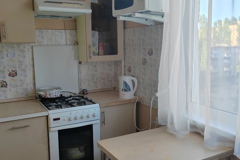 Сдаётся 4-комнатная квартира, 71 м²