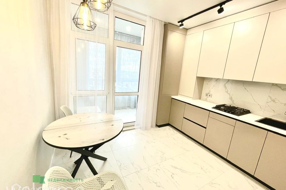 Продаётся 1-комнатная квартира, 40.7 м²