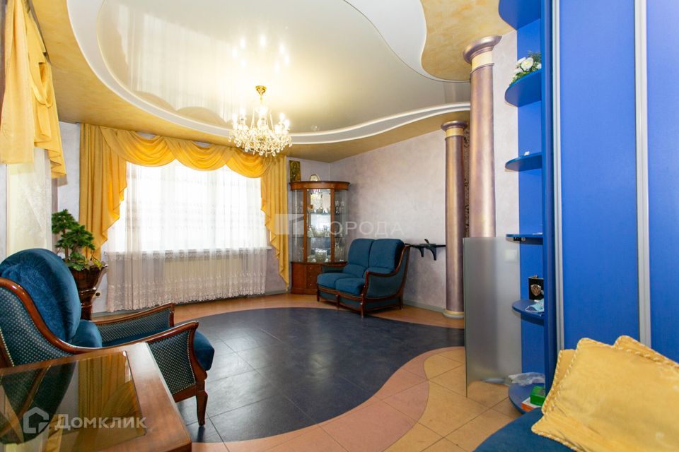 Продаётся 2-комнатная квартира, 60.7 м²