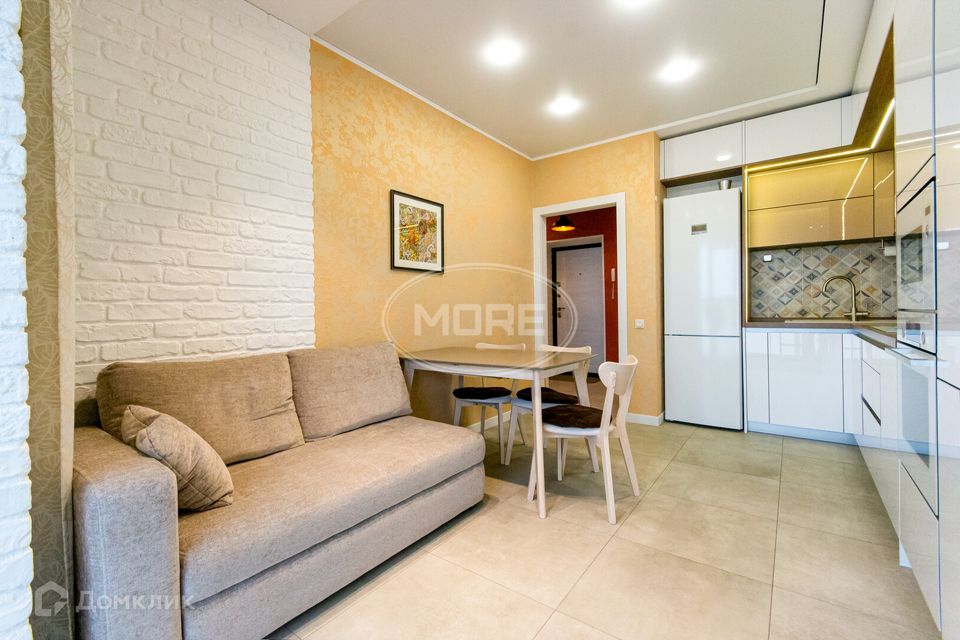 Продаётся 1-комнатная квартира, 51 м²