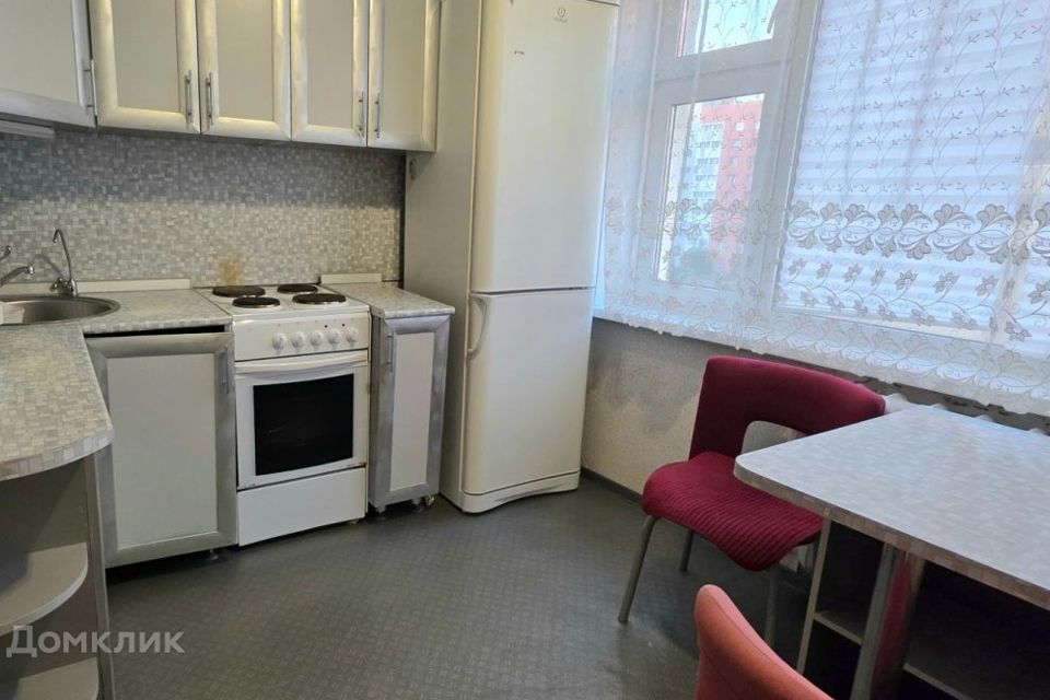 Сдаётся 1-комнатная квартира, 32 м²
