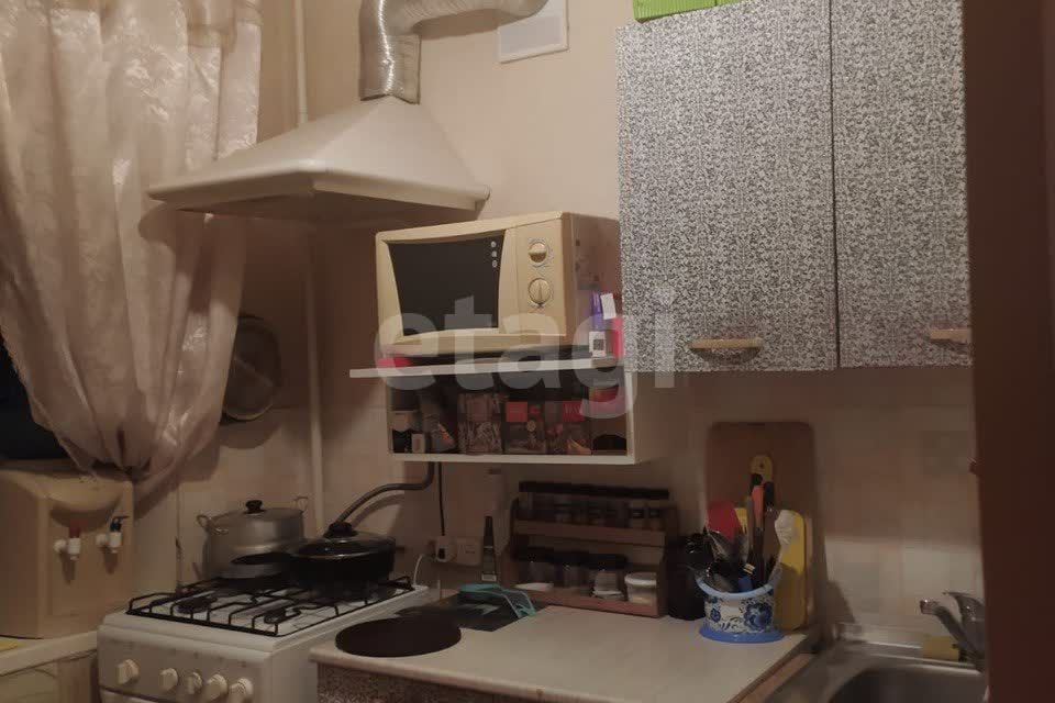 Продаётся 2-комнатная квартира, 43.3 м²