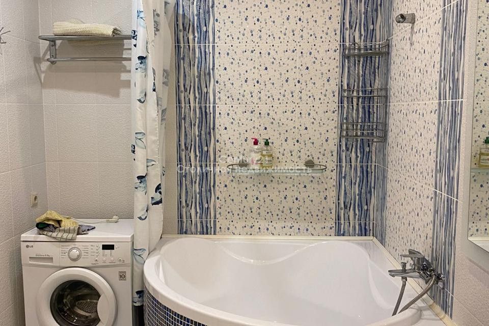 Продаётся 3-комнатная квартира, 81 м²