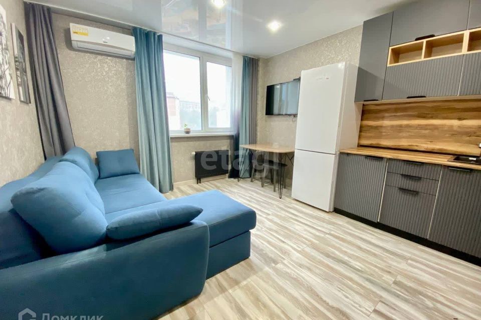 Продаётся 1-комнатная квартира, 41.2 м²