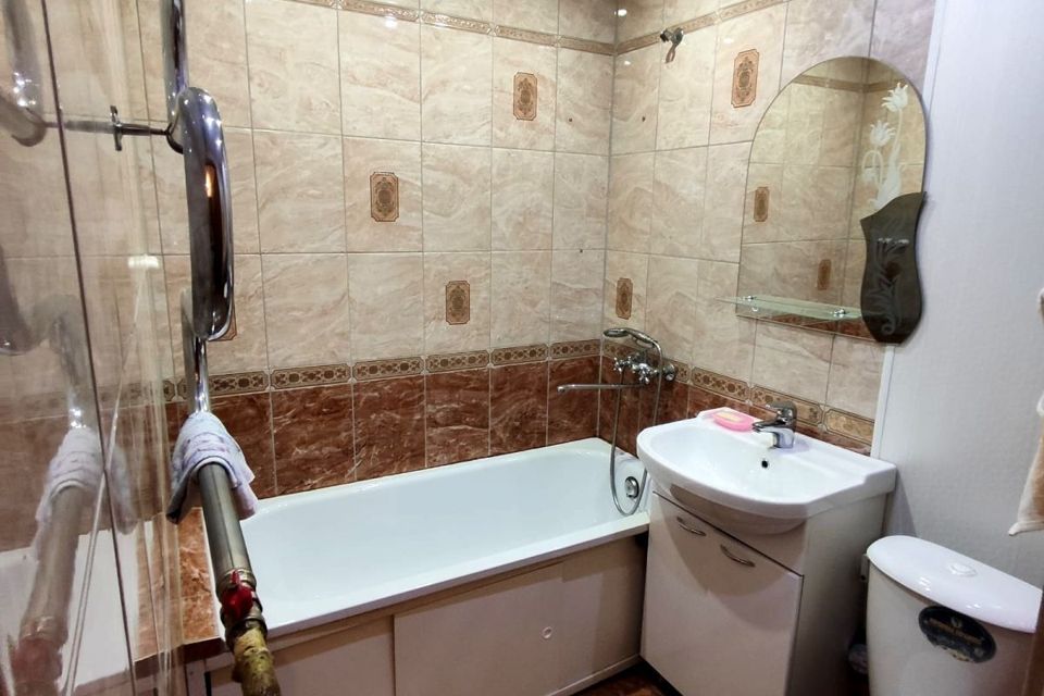 Продаётся 2-комнатная квартира, 42.7 м²