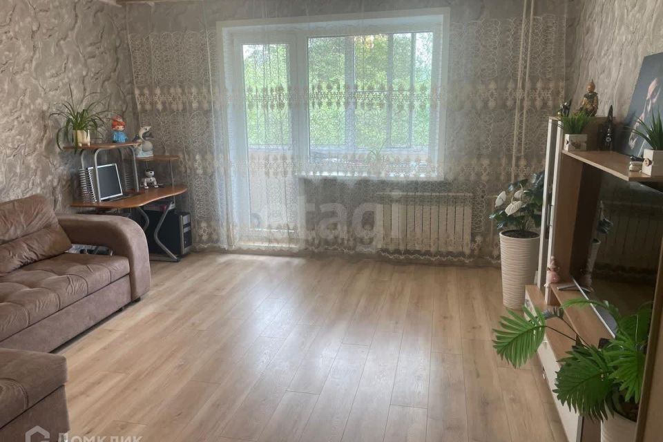 Продаётся 3-комнатная квартира, 67.3 м²